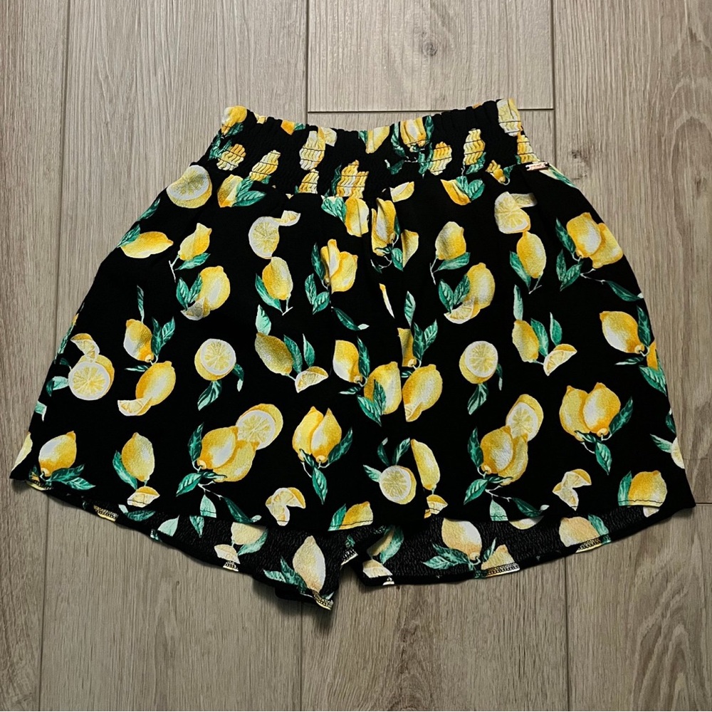 PINK Victoria's Secret Black Lemon Print High Waist Shorts